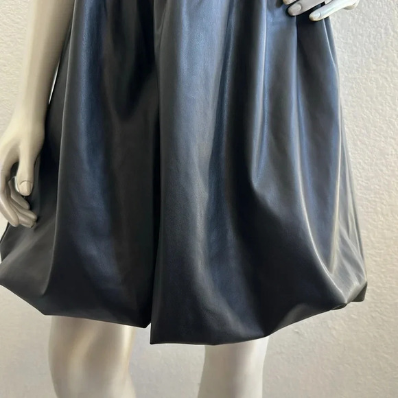 NWT Sincerely Jules Black Faux Leather Corset Bustier Size M - Picture 3 of 5